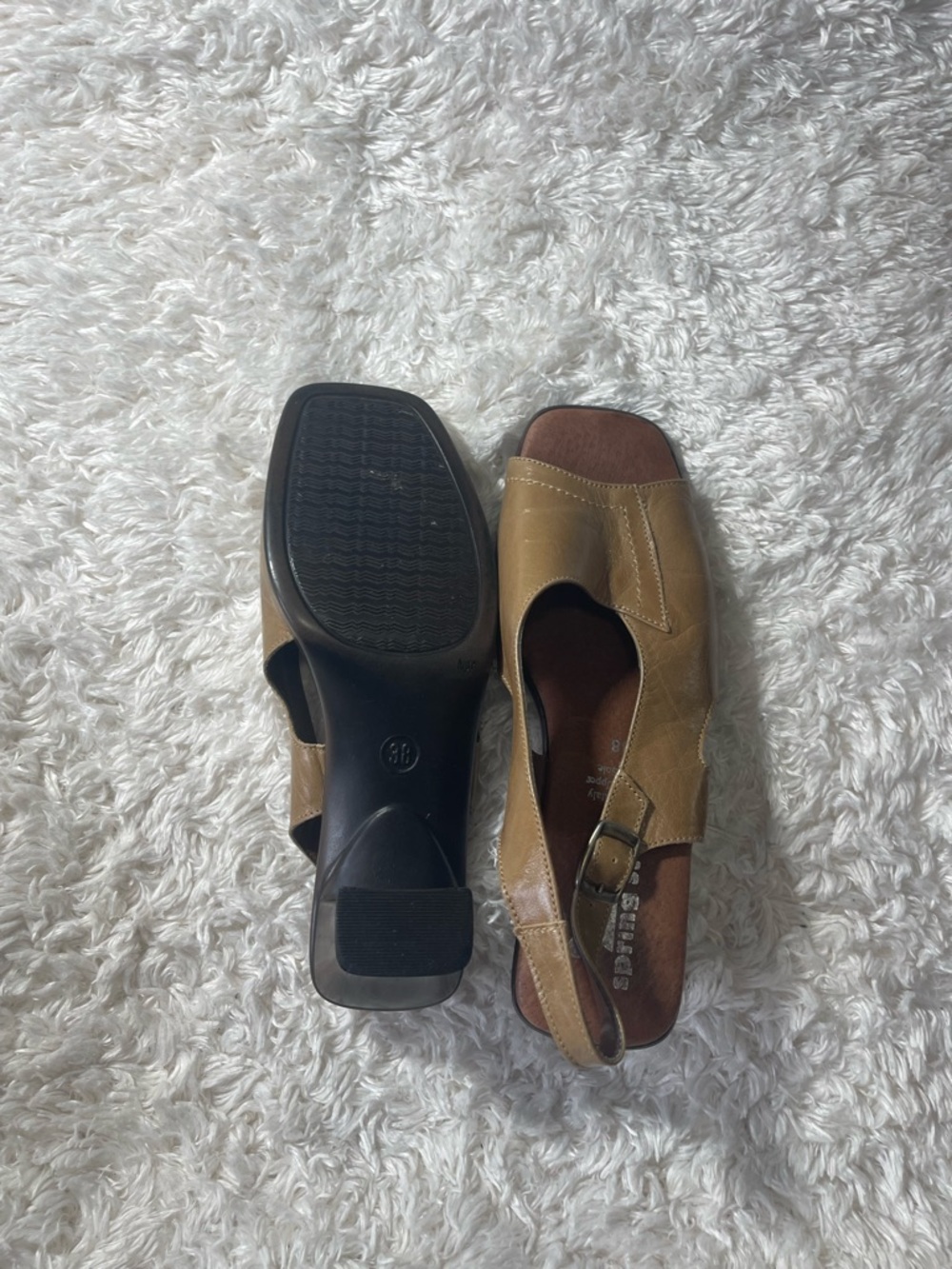 Women’s Tan Leather Dress Sandals